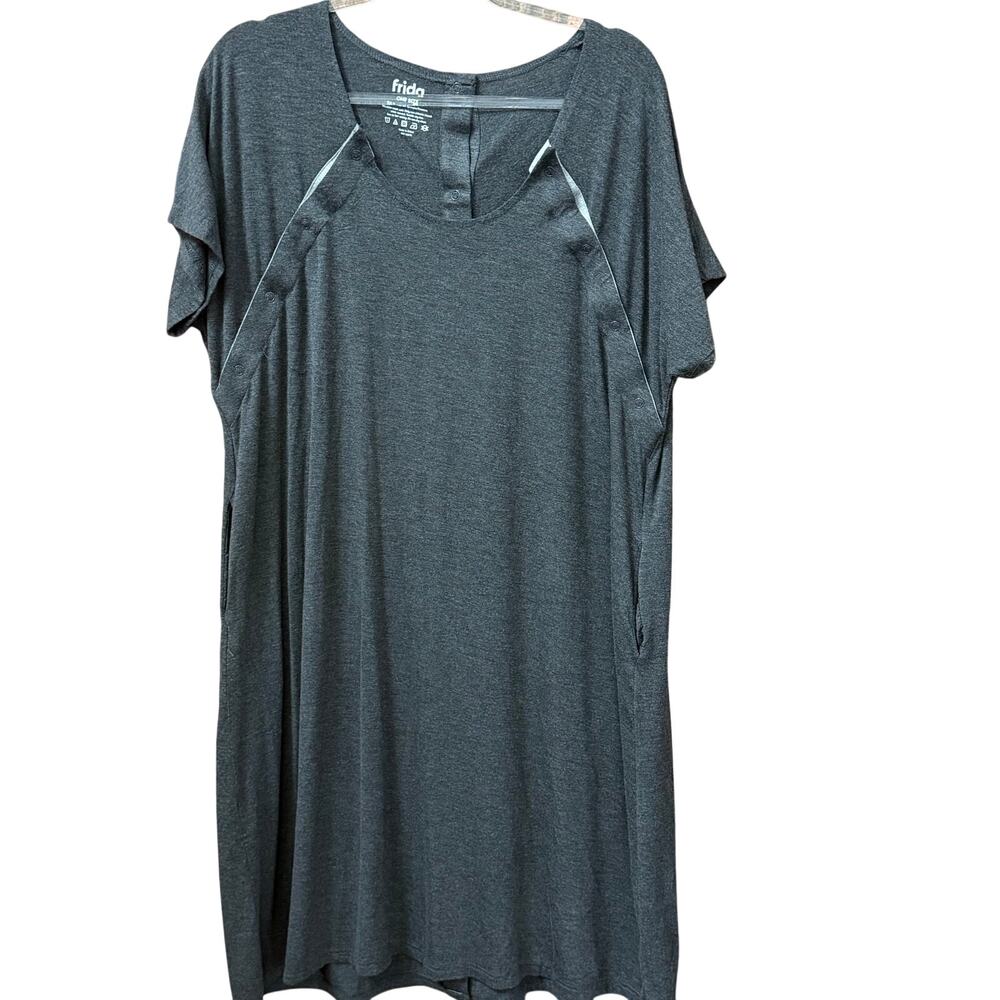 Frida Labor and Delivery Gown One Size Stretchy Soft Gray Snaps